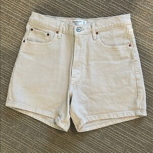 Abercrombie high rise dad short size 10